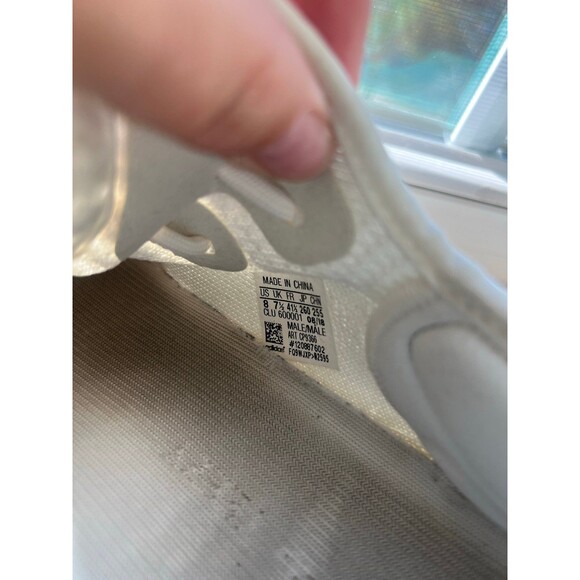 Yeezy Adidas Boost 350 V2 Sneakers Men’s Size 8 in Cream White - Picture 12 of 12
